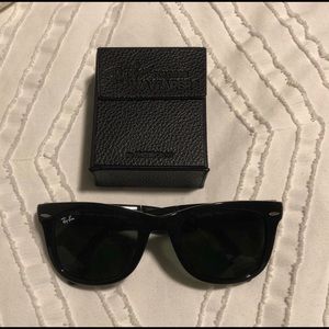 Ray Bans black foldable